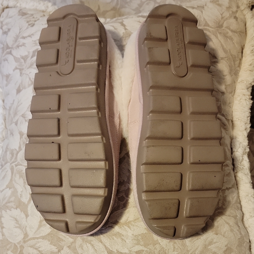 Pink and White Cozy Fur-Lined Slippers - Picture 2 of 3